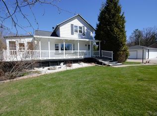 510 W Oakwood Rd, Oak Creek, WI 53154