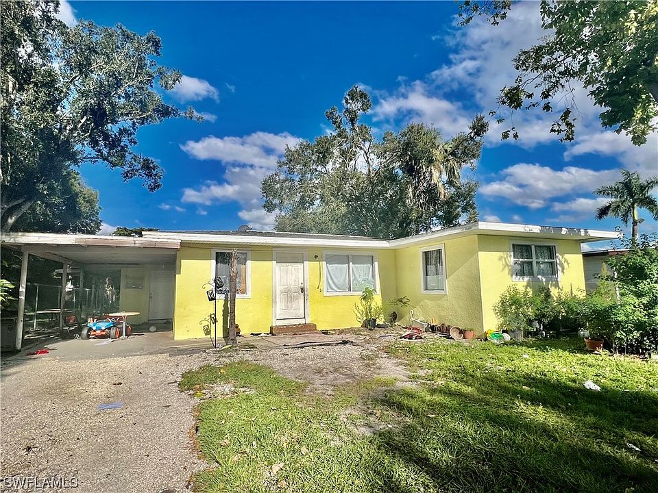 1st image of 427 Fairfax Dr