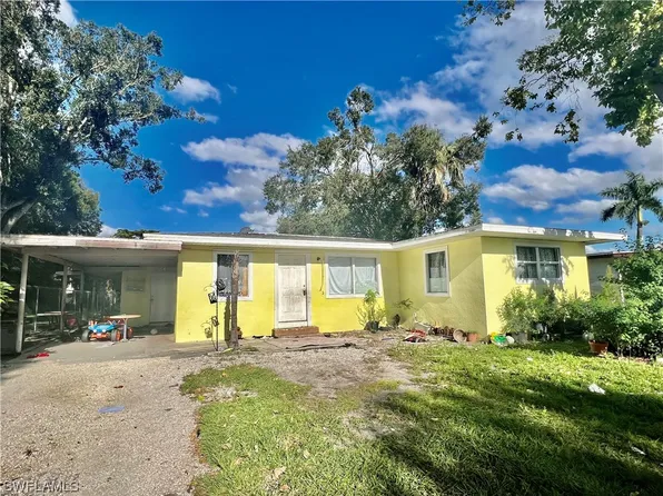 427 Fairfax Dr, Fort Myers, FL 33905