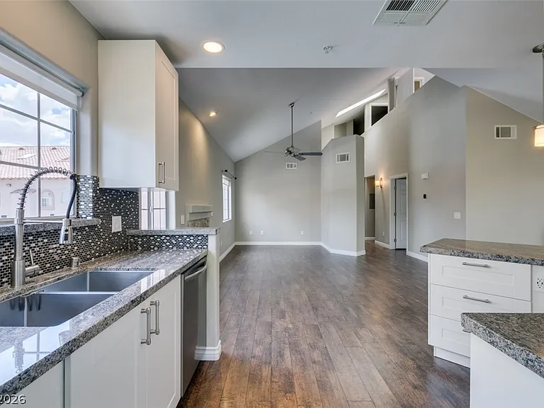 2925 Wigwam Pkwy #524 — Photo 29