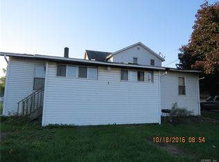 24 Border City Rd, Geneva, NY 14456