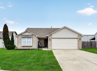 5639 Wood Hollow Dr, Indianapolis, IN 46239