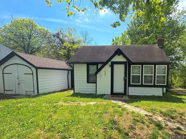 2281 E Galbraith Rd, Cincinnati, OH 45237