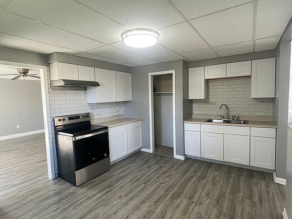 5th image of 8714 S 80th Ct