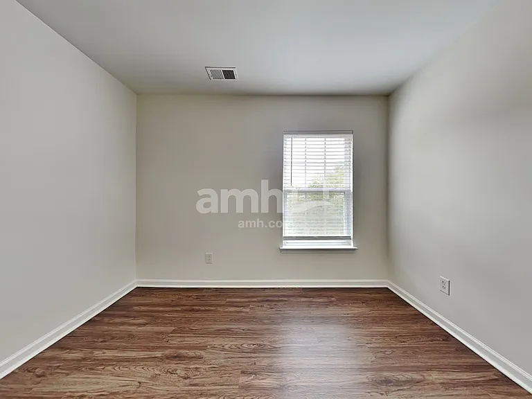 6418 Glenolden Dr — Photo 14