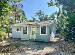 2506 54th St S, Gulfport, FL 33707
