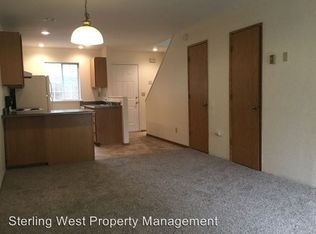 521 Pine St APT 12, Rogue River, OR 97537