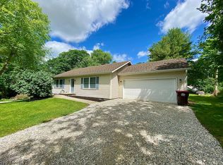 525 Mill Spgs, Coatesville, IN 46121
