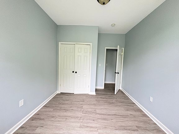 3rd image of 165 Chapman St Floor 2
