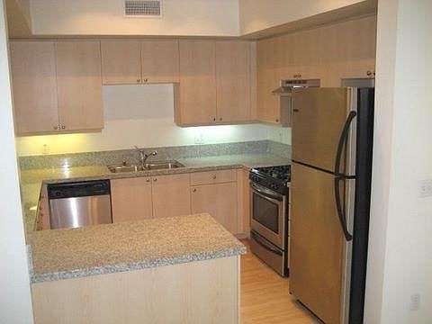 4th image of 1226 23rd St Unit 1