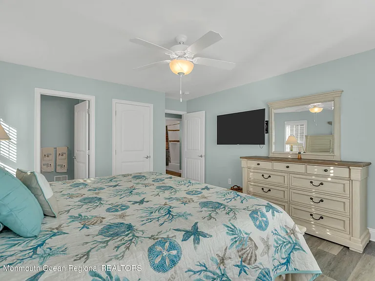 411 Harding Ave — Photo 38