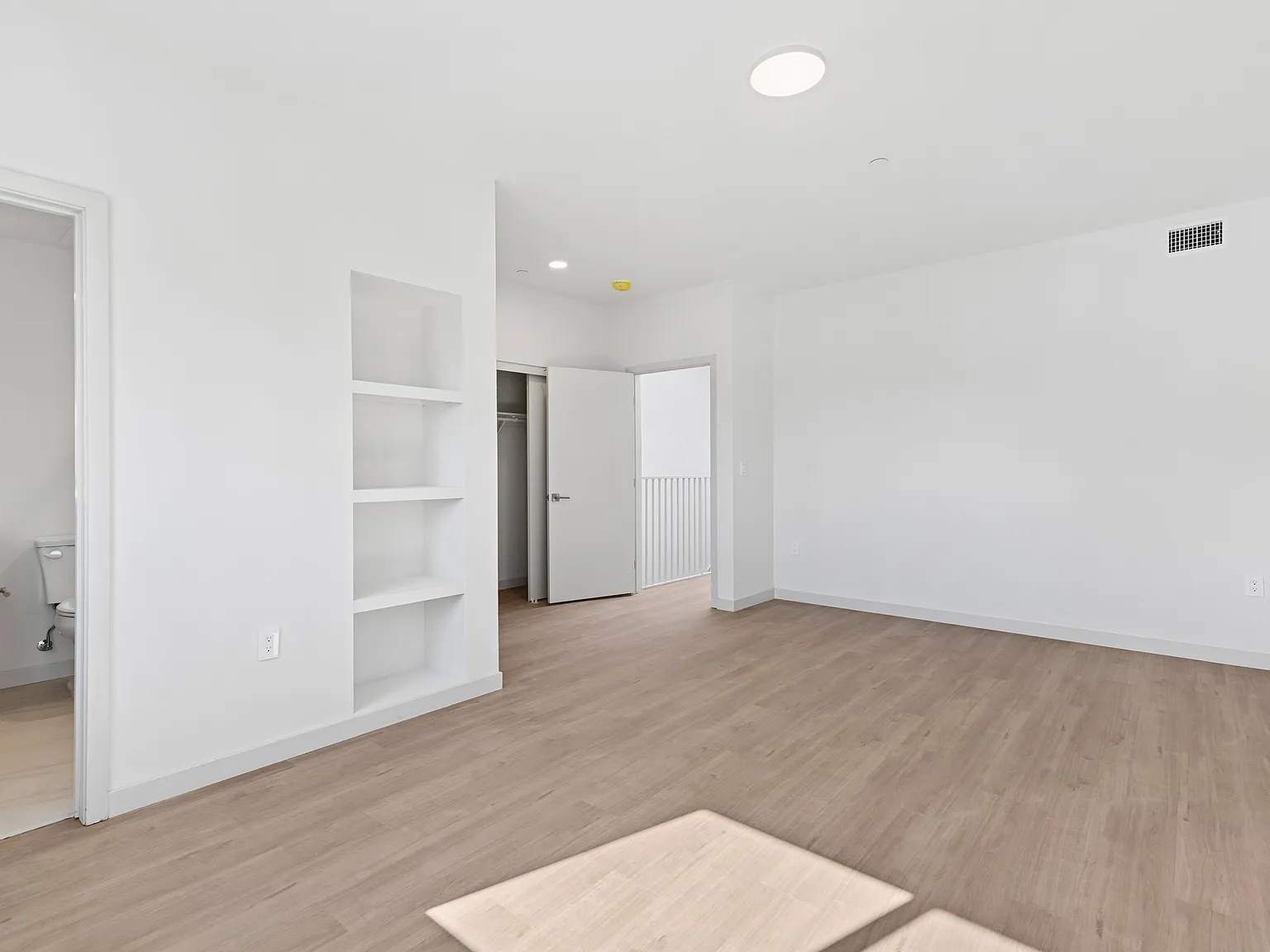 2523 S. Orange (LA), LLC - (Res) — Photo 4