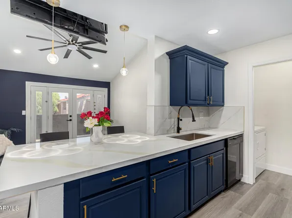 623 W Guadalupe Rd 254, Mesa, AZ 85210