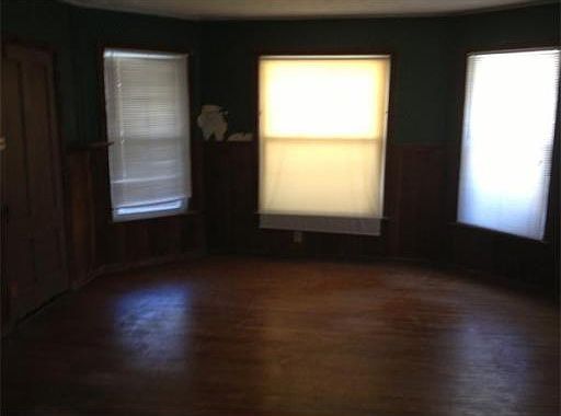 2nd image of 11 Columbus St