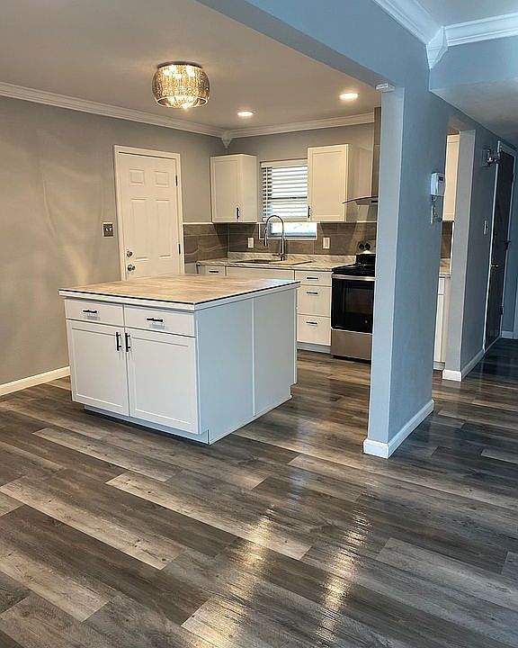 New Kitchen w/ new appliance