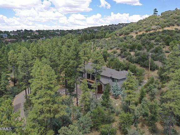 3rd image of 125 Laurel Court