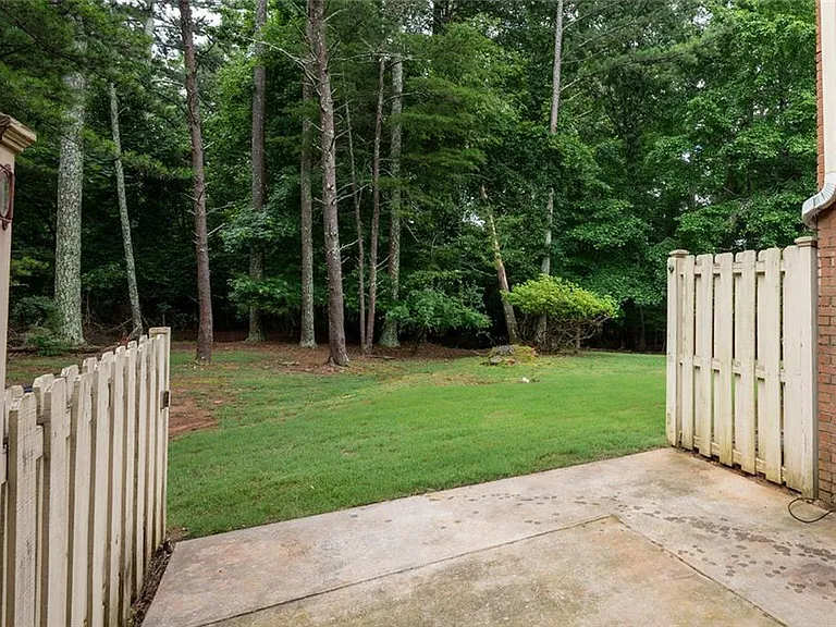 9070 Cobbler Ct — Photo 15