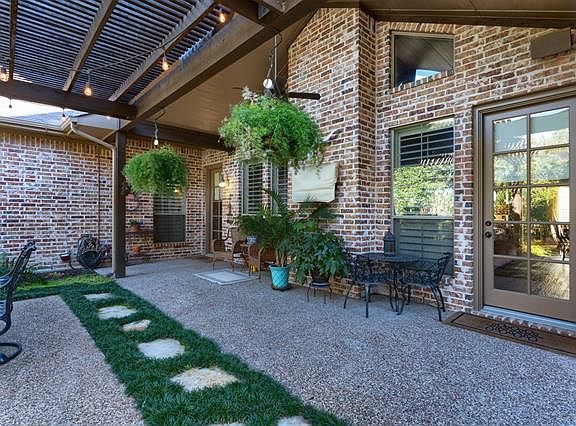 5th image of 7404 Saint Armond Ct