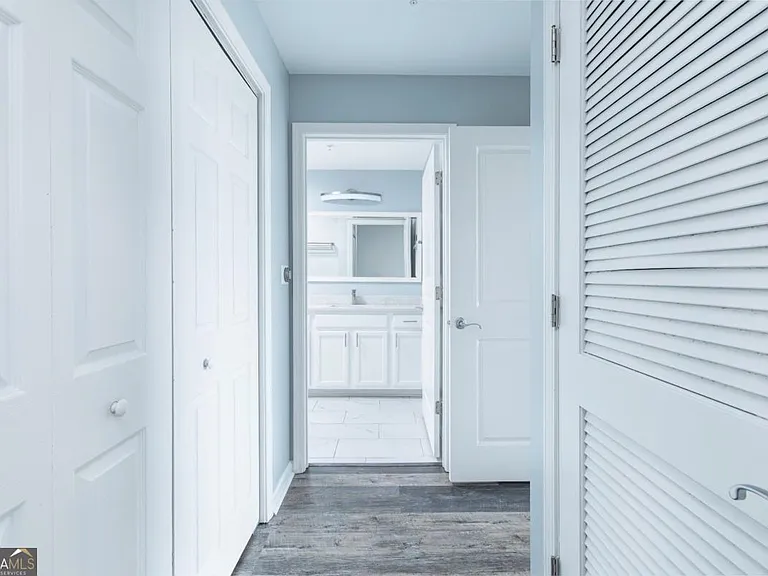 3040 Peachtree Rd NW #613 — Photo 13