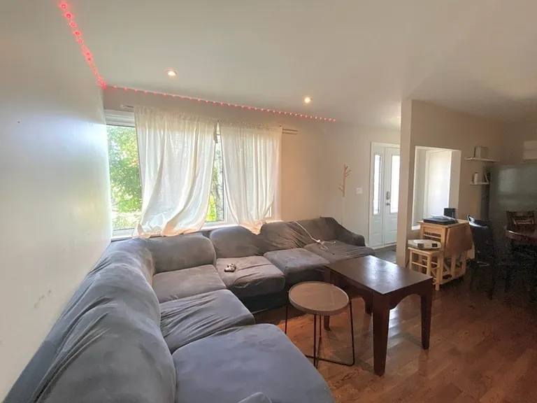 68 Harold Ct #5 — Photo 15
