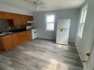 311 Union St #1N, Fall River, MA 02721