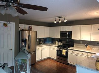 4300 Sunny Brook Ct, Arnold, MO 63010