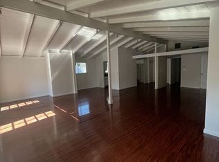 8227 Lindley Ave, Reseda, CA 91335