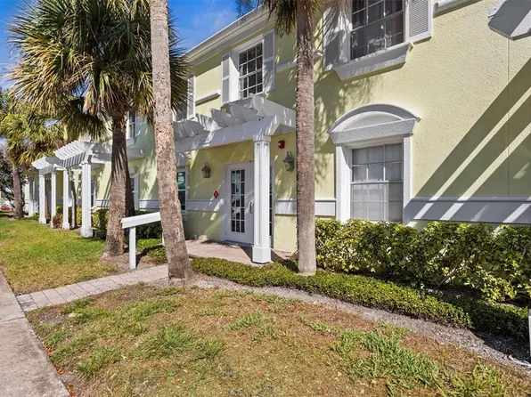 5006 Starfish Dr SE APT A, Saint Petersburg, FL 33705