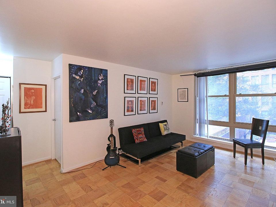 1st image of 1260 21st St NW APT 207