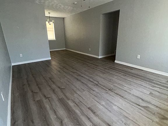 5th image of 4632 Motley Dr