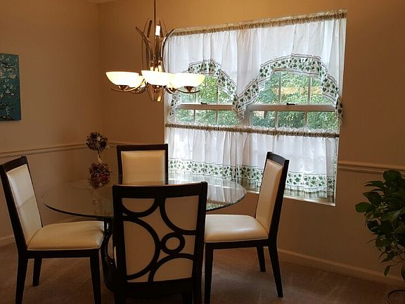Dining area 2 