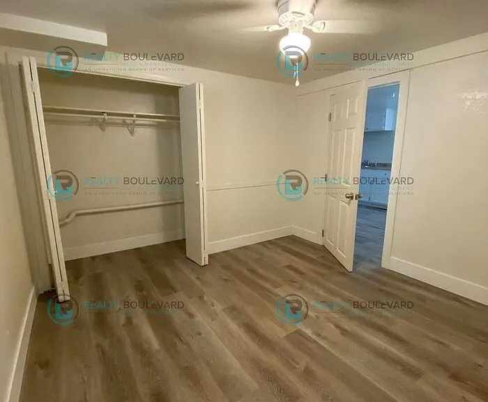 520 Locust St #B — Photo 9