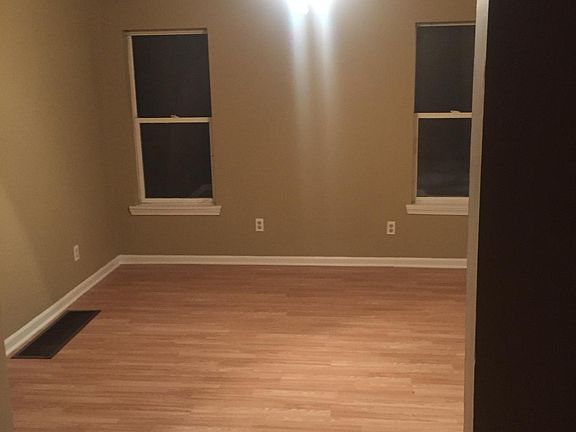 2nd image of 1248 Rosemont Ave