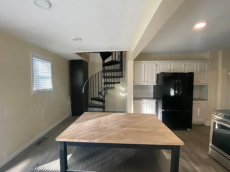 4714 Reinhardt Dr — Photo 11