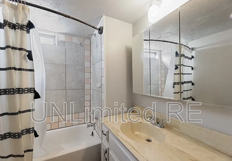 3460 E Colorado Dr — Photo 19