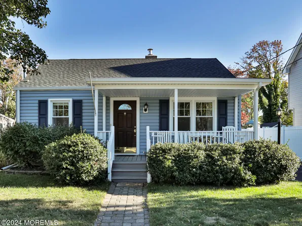 936 Park Place, Middletown, NJ 07748