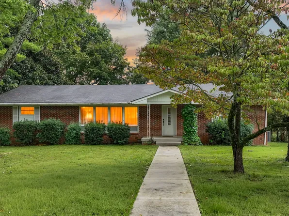 112 N Linda Dr, Shelbyville, TN 37160