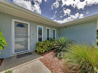 1525 Ruth Rd, Dunedin, FL 34698