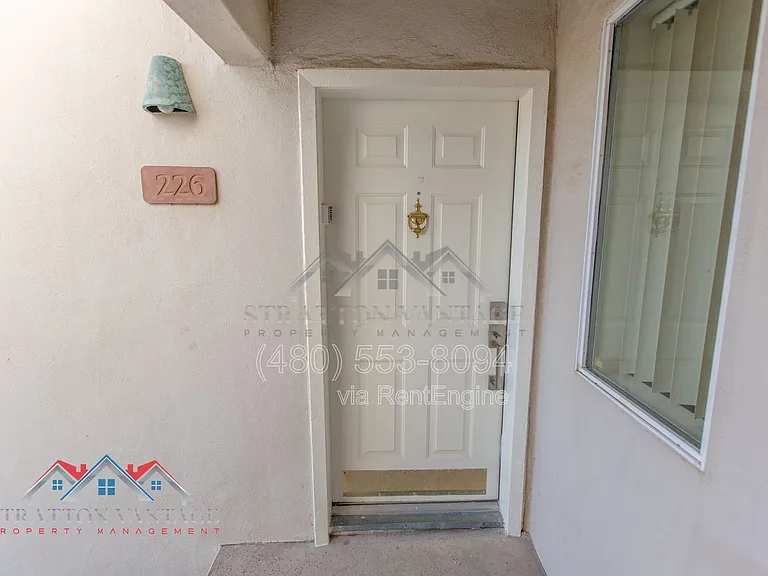 10401 N 52nd St #226 — Photo 5