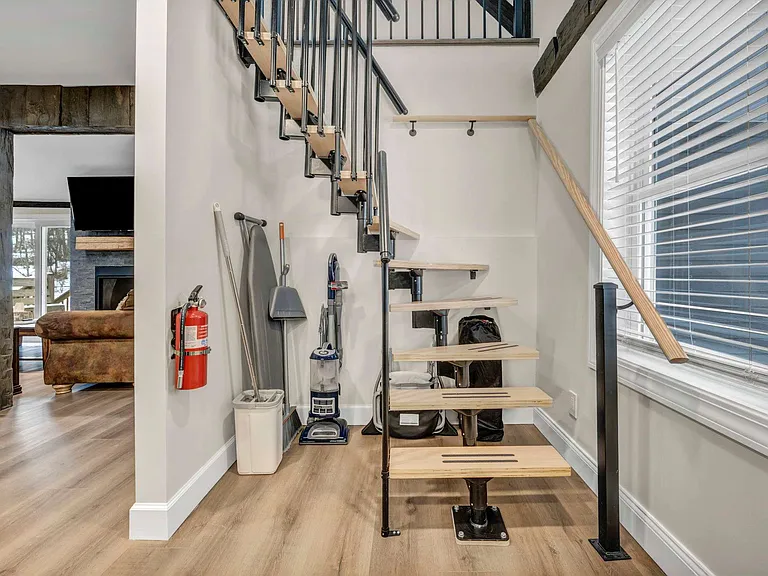 6924 Fish Hill Rd — Photo 19