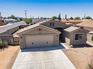 2748 Superba Ave, Kingman, AZ 86401