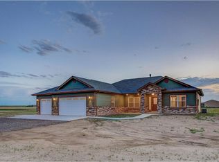 831 Arrowhead St, Strasburg, CO 80136