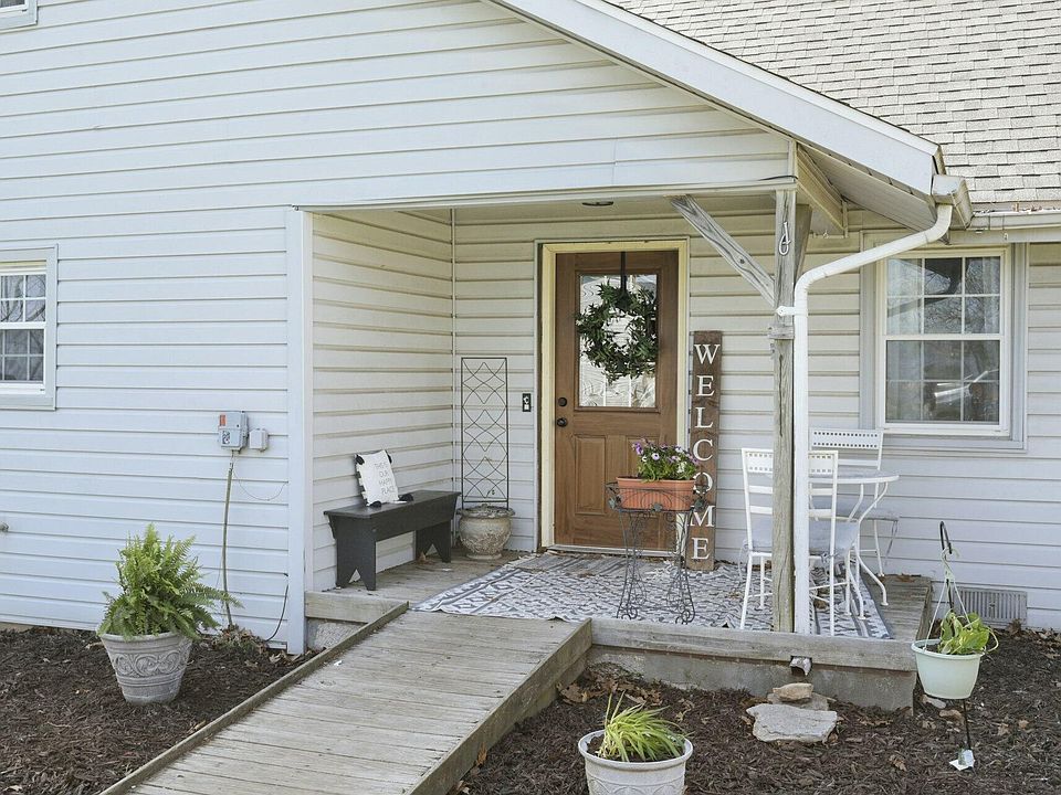 1st image of 1670 W Union Chapel Road