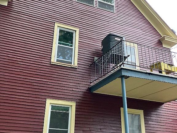2nd image of 716 Linwood Ave