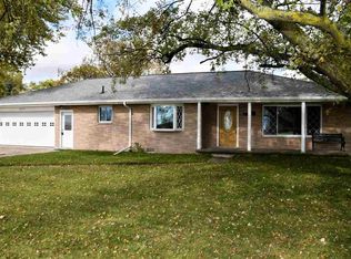 2451 E Wheeler Rd, Bay City, MI 48706