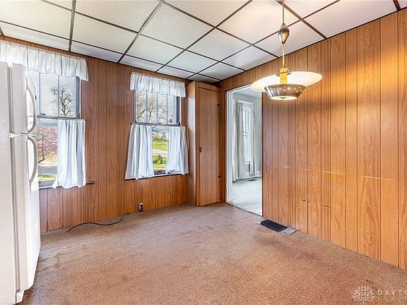 4th image of 3008 Losantiville Ave