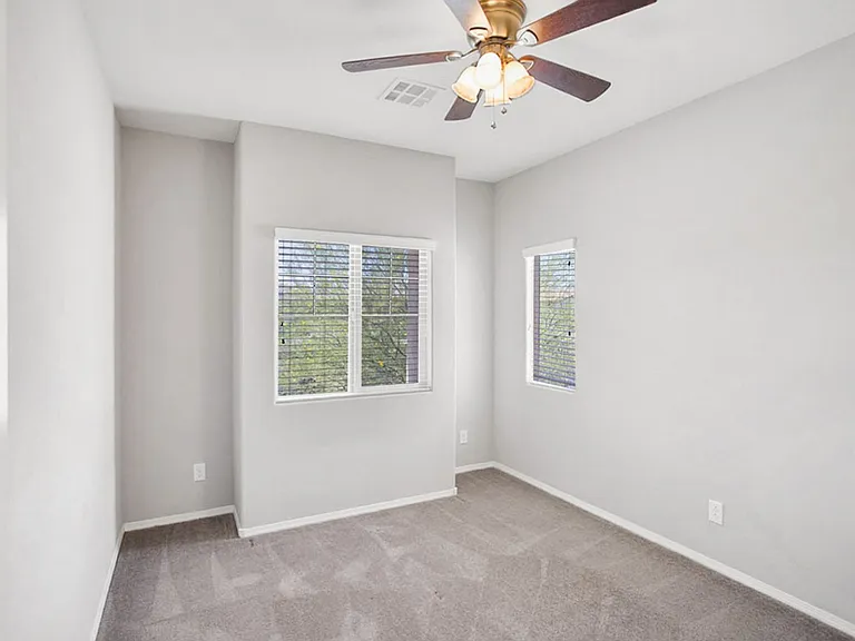 7416 Amesbury St — Photo 20
