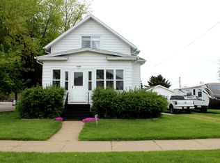 818 W River St, Arcadia, WI 54612