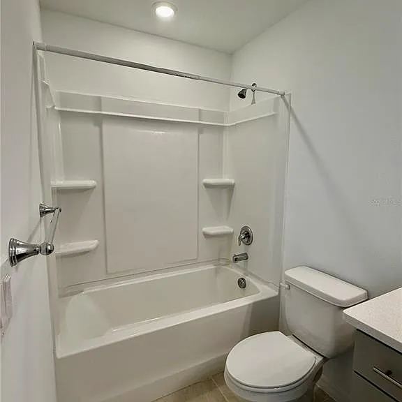 8581 Daybreak St — Photo 32