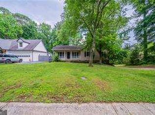 5310 Arrowind Rd NW, Lilburn, GA 30047